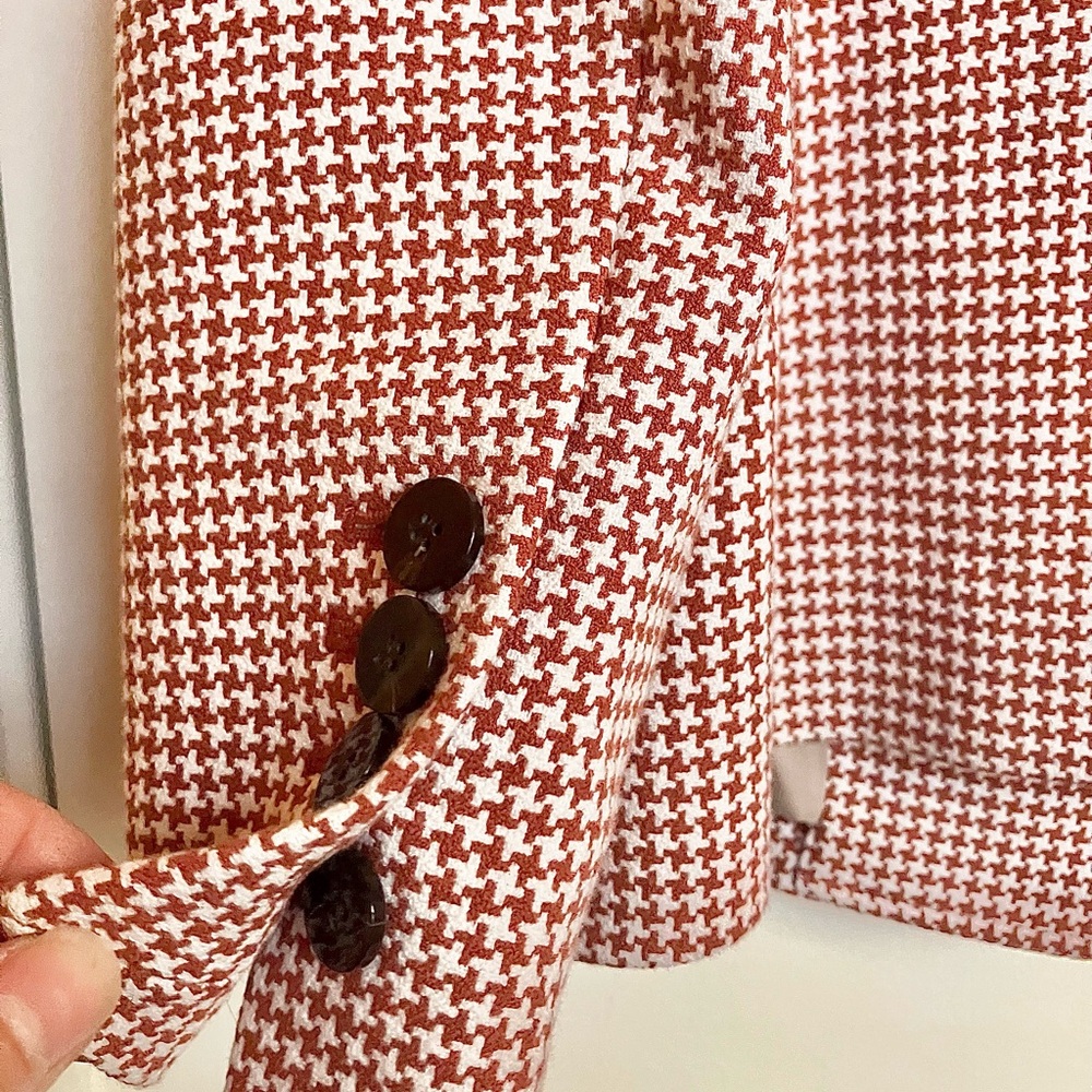 Theory Red and White Houndstooth Blazer - Picture 14 of 16